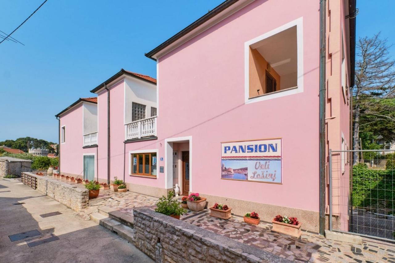 Rooms With A Parking Space Veli Losinj, Losinj - 21045 Екстер'єр фото