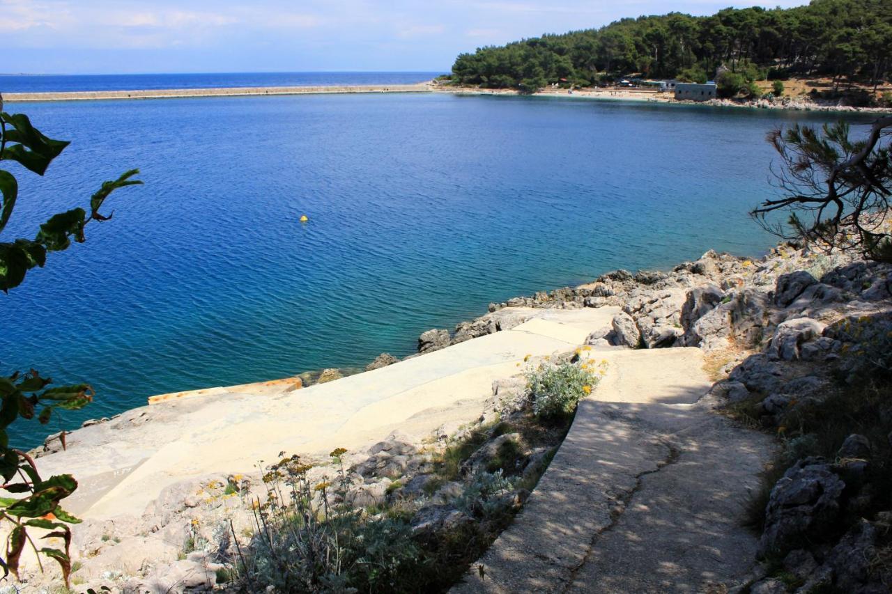 Rooms With A Parking Space Veli Losinj, Losinj - 21045 Екстер'єр фото